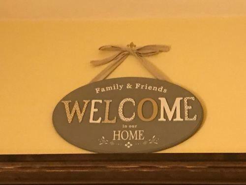 サレルノ Casa Family & Friends Bed & Breakfast エクステリア 写真