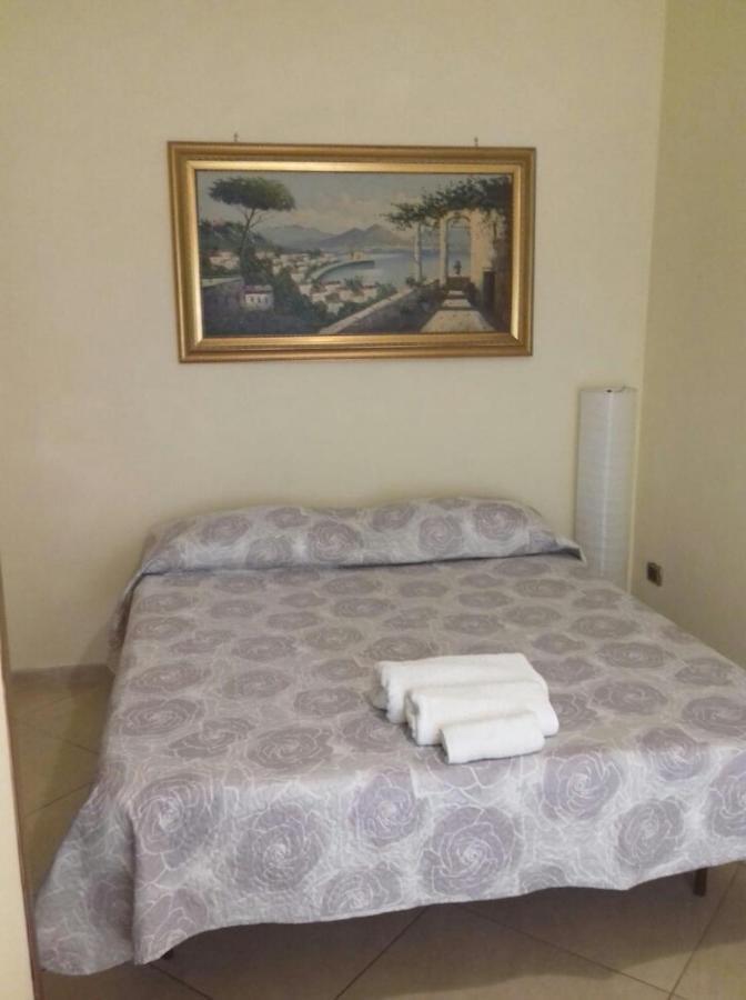 サレルノ Casa Family & Friends Bed & Breakfast エクステリア 写真